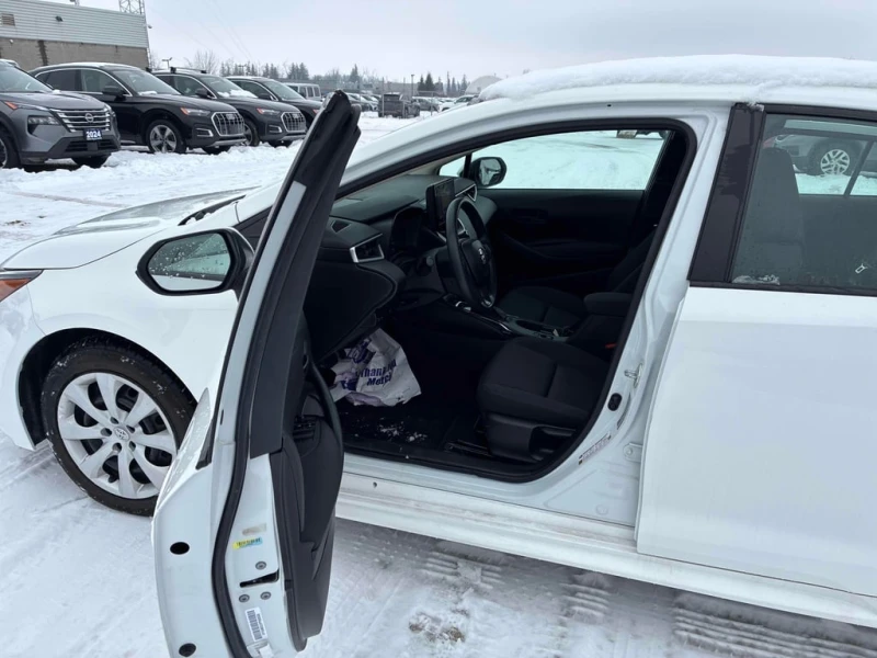 Toyota Corolla * CVT * CARFAX * ЦЕНА ДО БГ, снимка 12 - Автомобили и джипове - 52898638