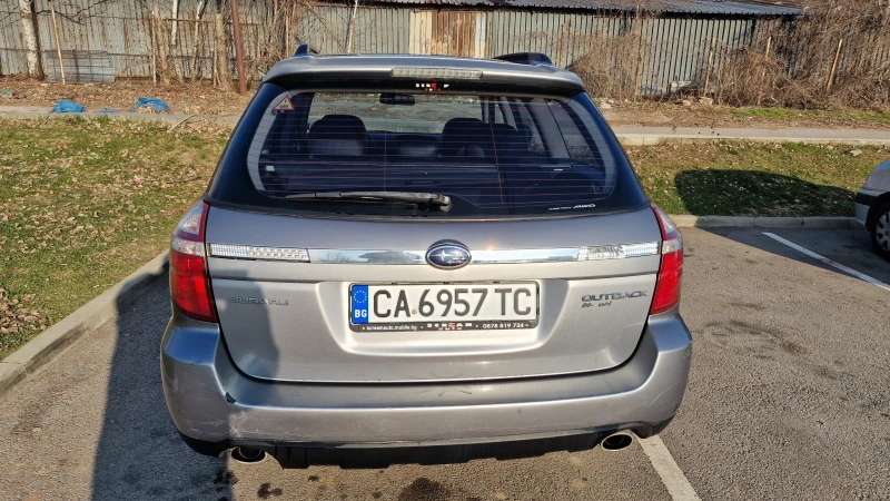 Subaru Outback, снимка 7 - Автомобили и джипове - 53005862