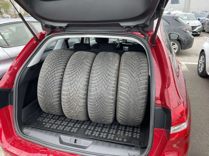 Peugeot 308 SW, снимка 15 - Автомобили и джипове - 53124836