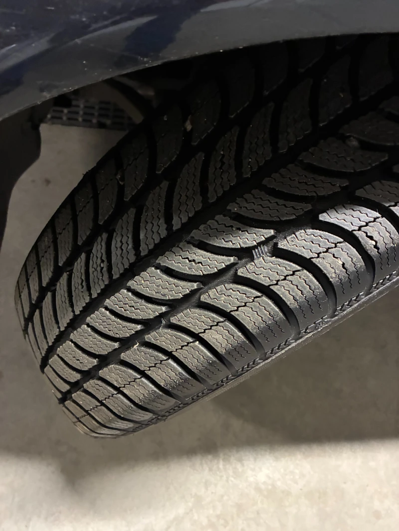 Mercedes-Benz C 180, снимка 8 - Автомобили и джипове - 53262106