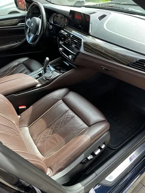 BMW 540 xDrive 40d* Гаранция* Подгрев* HUD, снимка 10 - Автомобили и джипове - 47534343