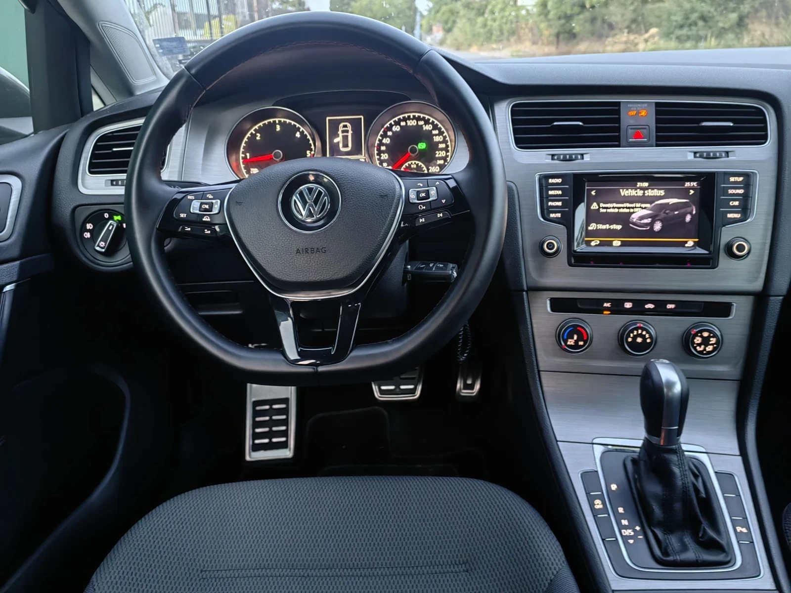 VW Golf 1.6TDI DSG 110кс - изображение 9