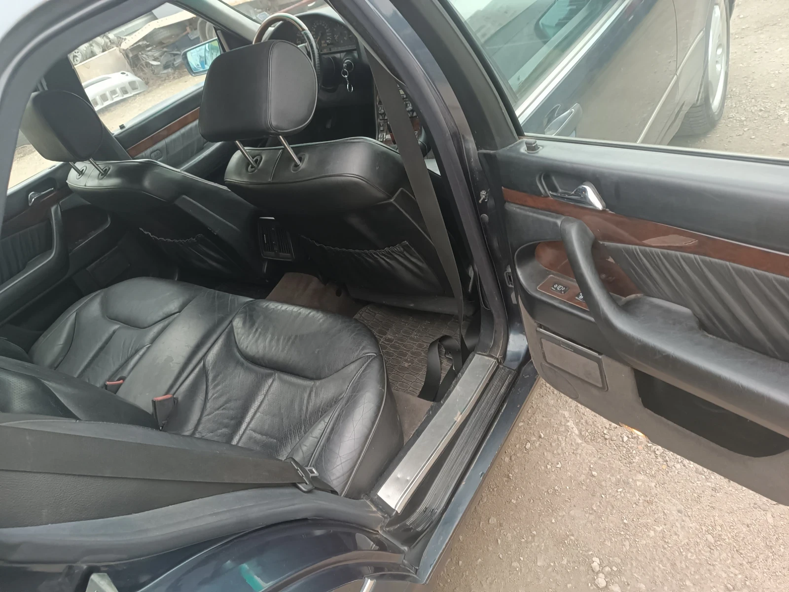 Mercedes-Benz S 300 300 td 177к.с. - изображение 10
