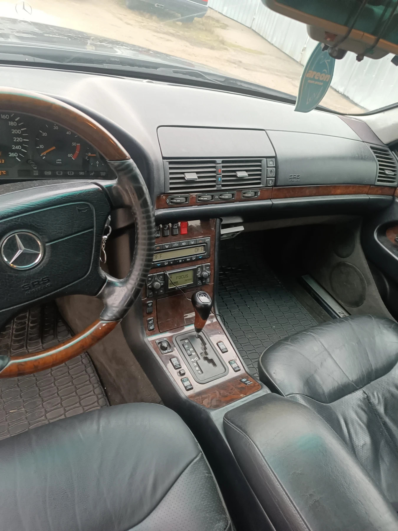 Mercedes-Benz S 300 300 td 177к.с. - изображение 6