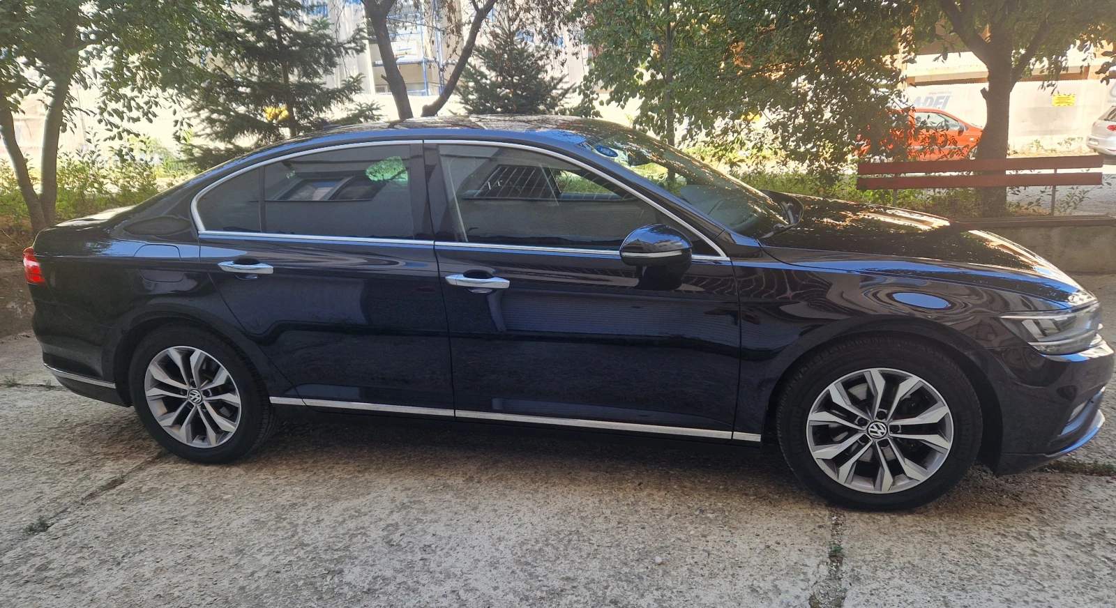VW Passat 2.0 TDI 190 4MOTION - изображение 8