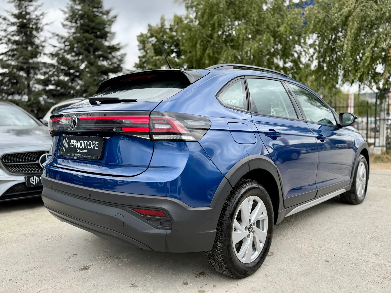 VW Taigo 1.0 TSI Premium life Automatic - изображение 6
