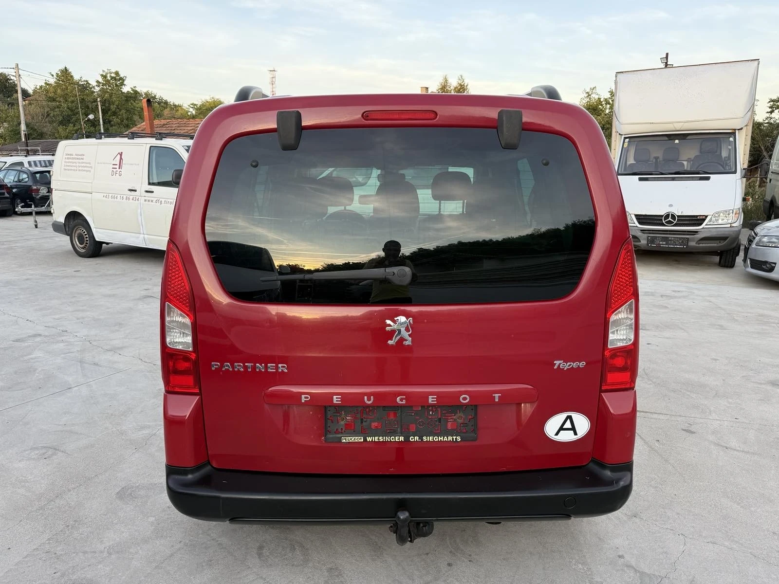 Peugeot Partner TEPEE 1.6HDI - изображение 6