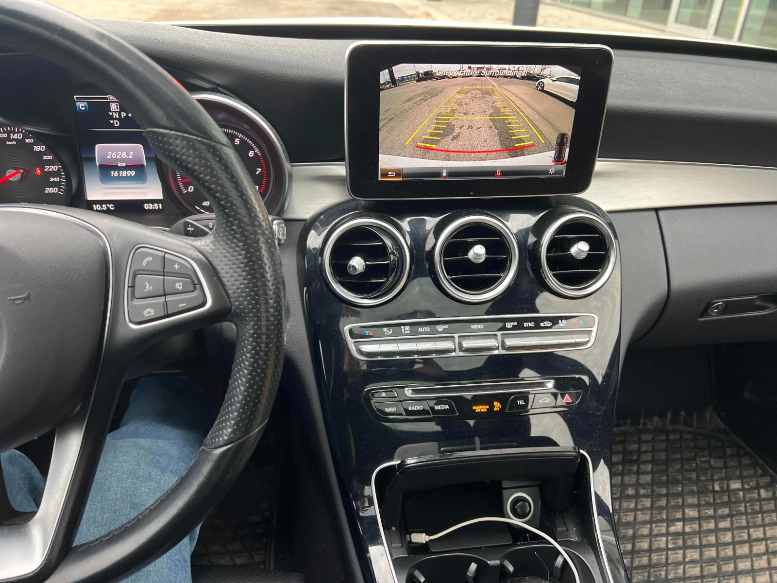 Mercedes-Benz C 400 4MATIC* АMG PACK* Автофинансиране*  - изображение 8