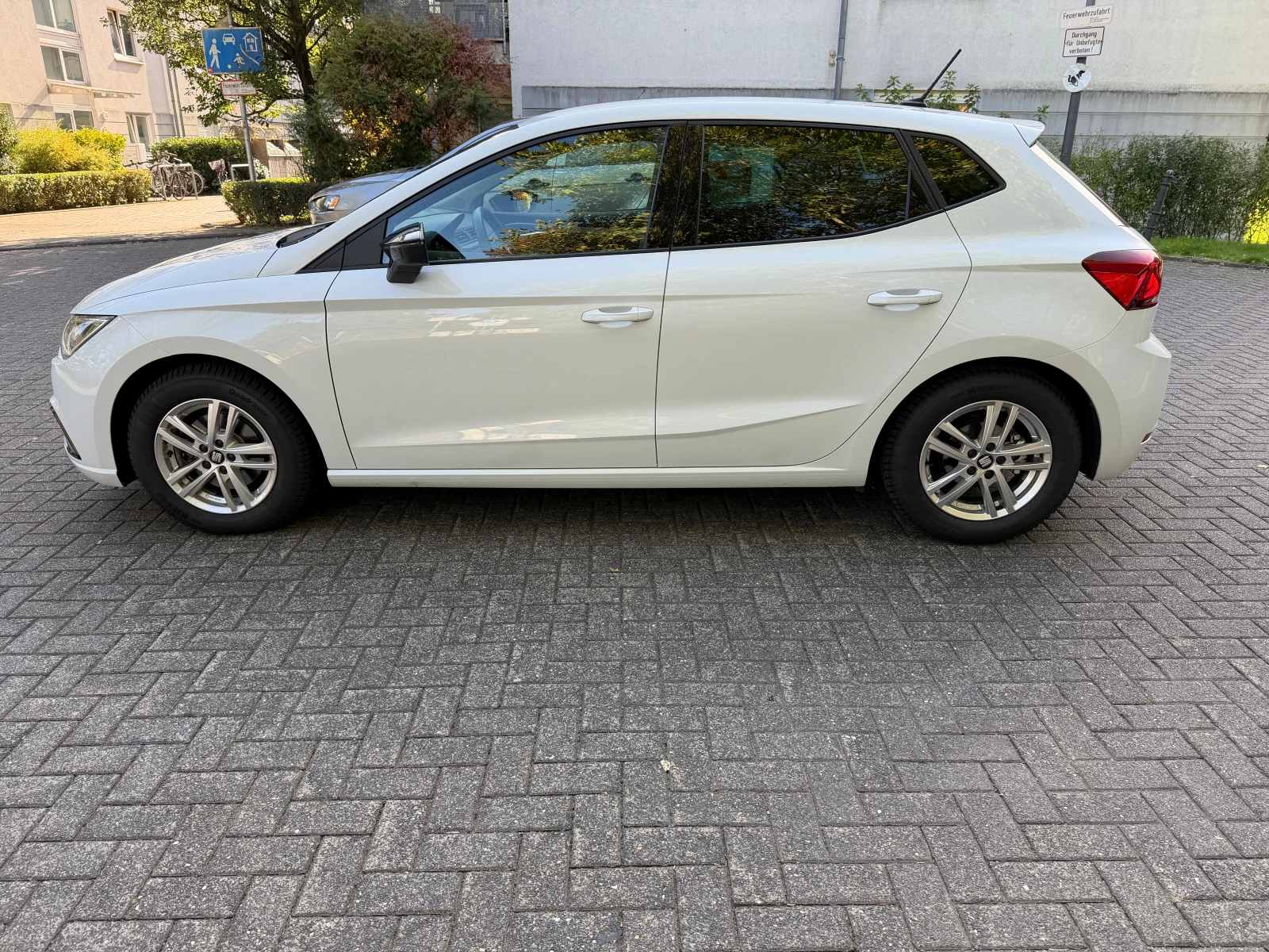 Seat Ibiza FR 1.0 TSI 116 к.с. - изображение 3