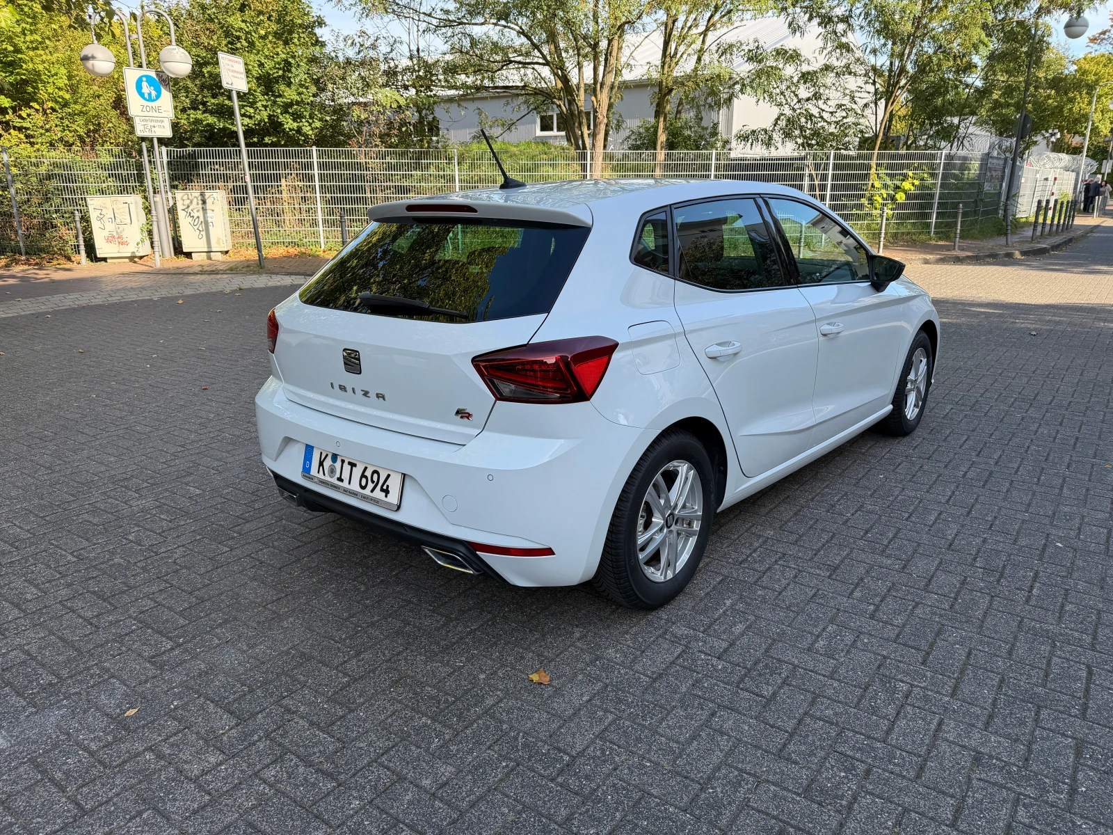 Seat Ibiza FR 1.0 TSI 116 к.с. - изображение 6