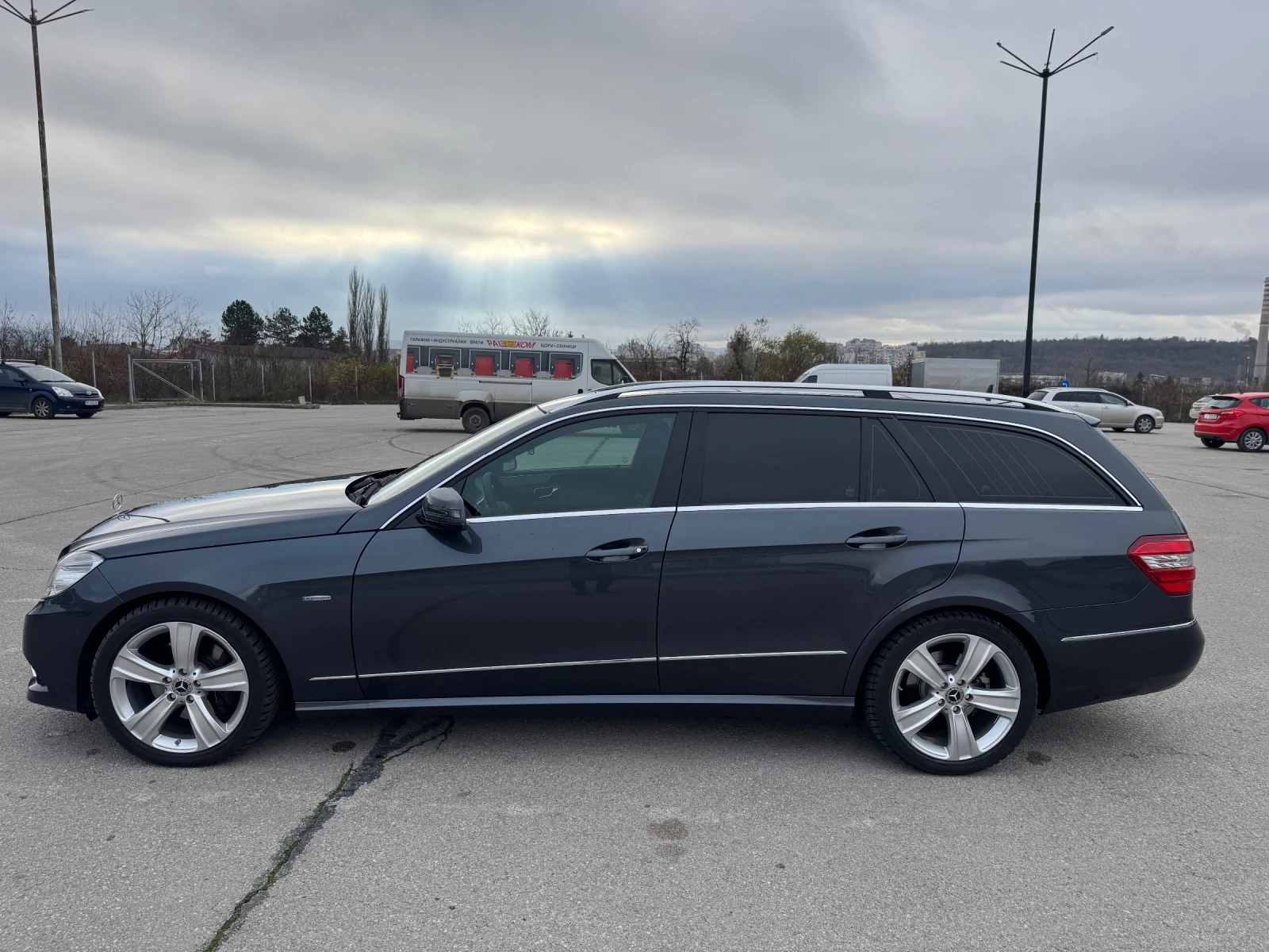Mercedes-Benz E 350 CDI 4Matic W212 - изображение 5