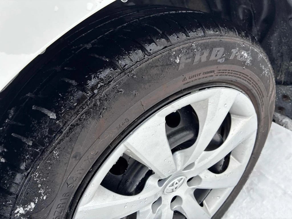 Toyota Corolla * CVT * CARFAX * ЦЕНА ДО БГ - изображение 6