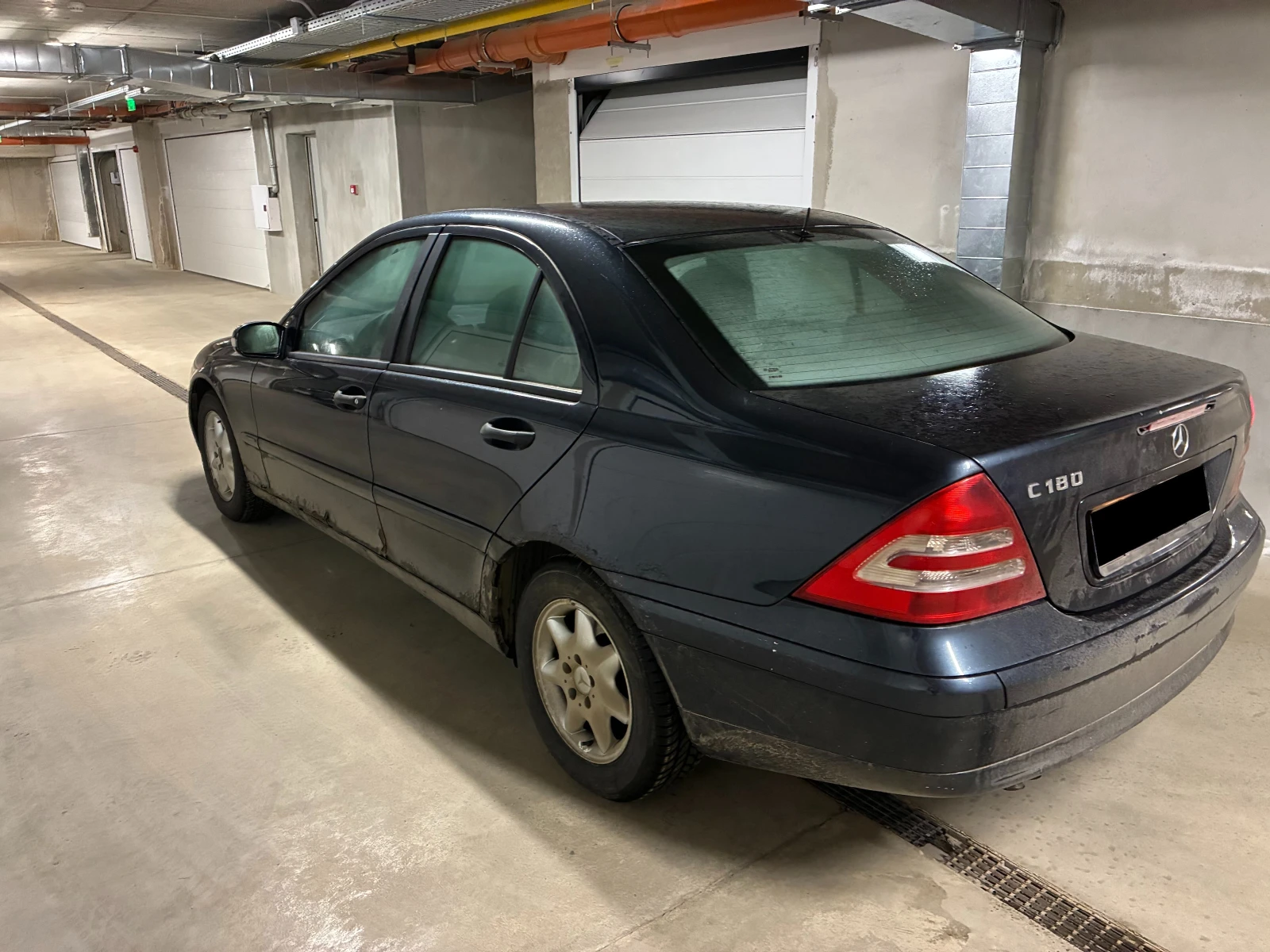 Mercedes-Benz C 180  - изображение 6