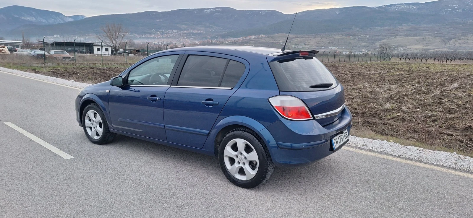 Opel Astra H 1.9 CDTI 150 - изображение 5