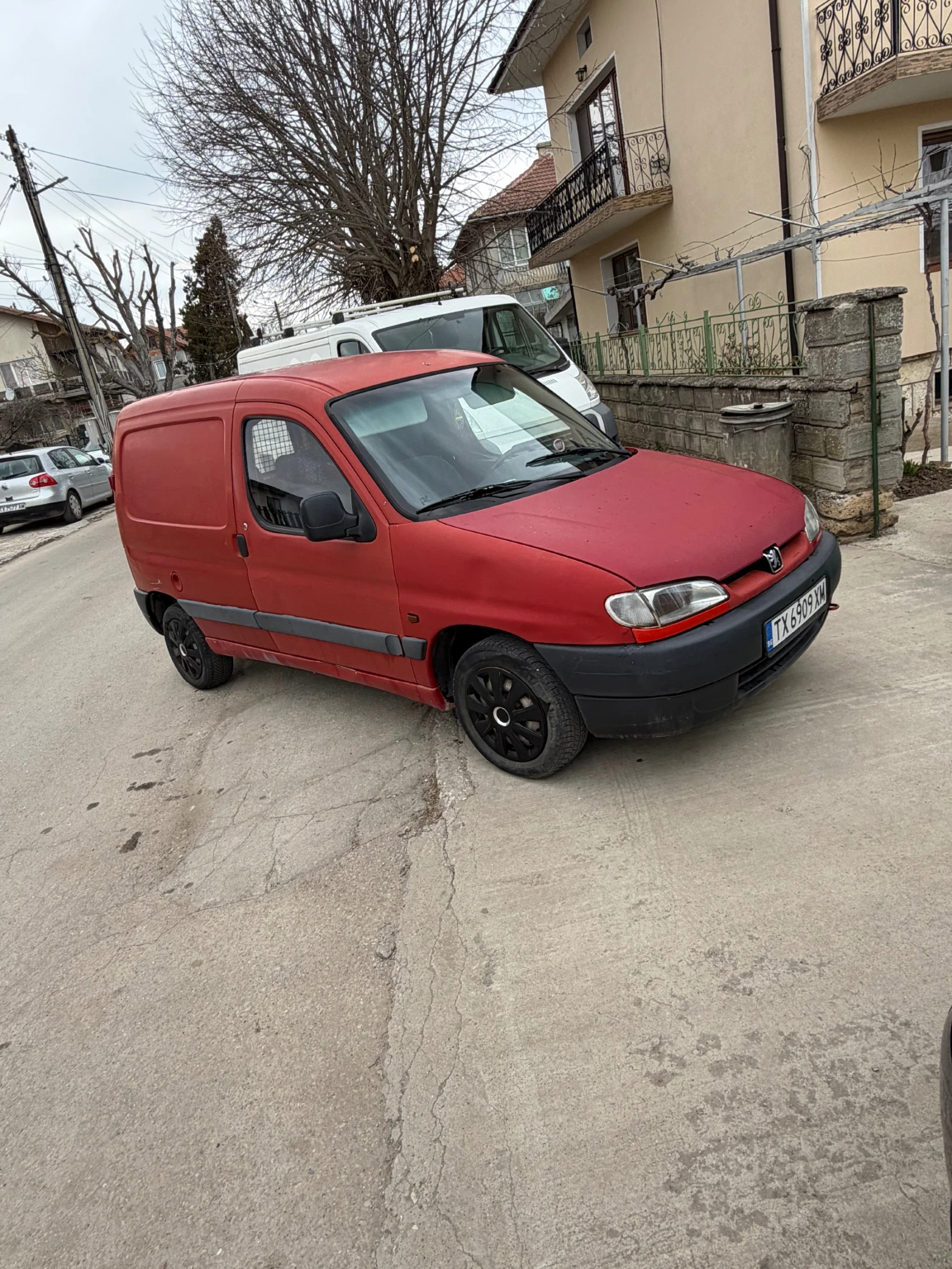 Peugeot Partner, снимка 2 - Автомобили и джипове - 53864703