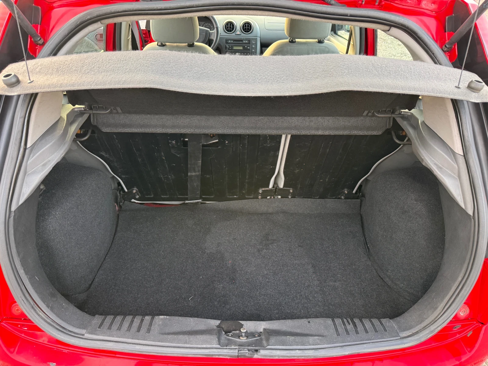 Ford Fiesta 1, 4 HDI, снимка 12 - Автомобили и джипове - 54196708