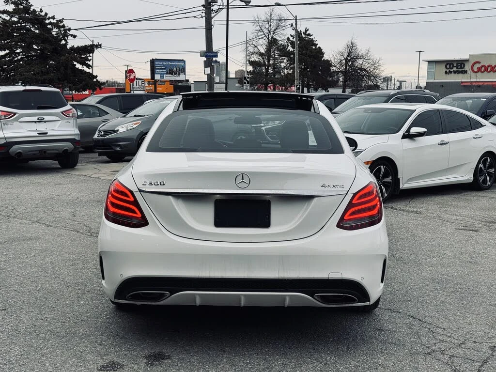 Mercedes-Benz C 300 4MATIC AMG PKG| ПАНО| КАМЕРА| BLIND SPOT, снимка 4 - Автомобили и джипове - 54372553