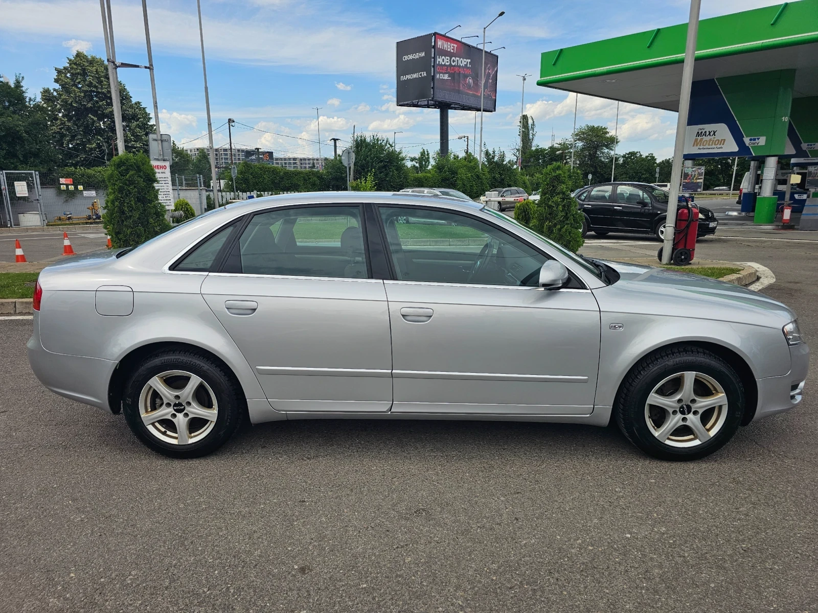 Audi A4 1.9TDi, снимка 2 - Автомобили и джипове - 54947220