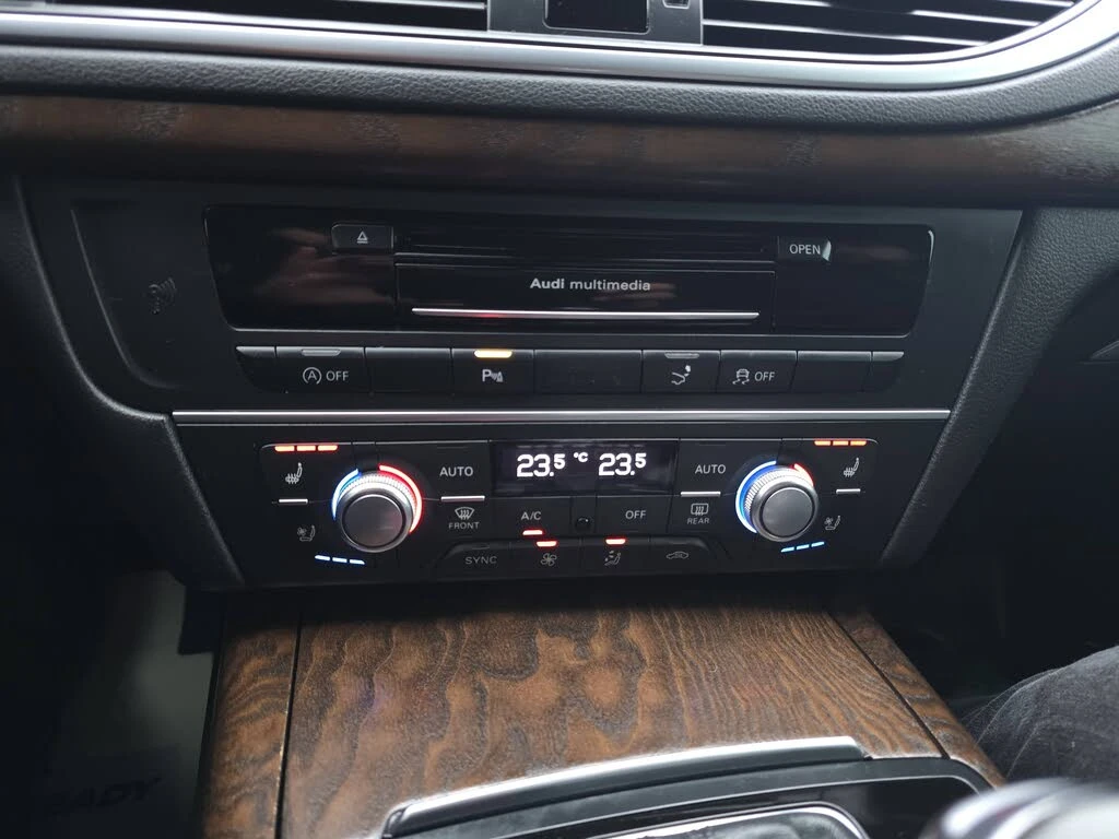 Audi A7 3.0T !TECHNIK!360CAM#QUATTRO# PANO/, снимка 13 - Автомобили и джипове - 55037642