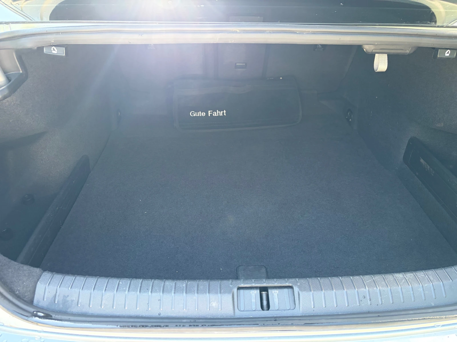 VW Passat Highline 2.0 TDI DSG 150 к.с. Facelift 2019, снимка 6 - Автомобили и джипове - 55161899