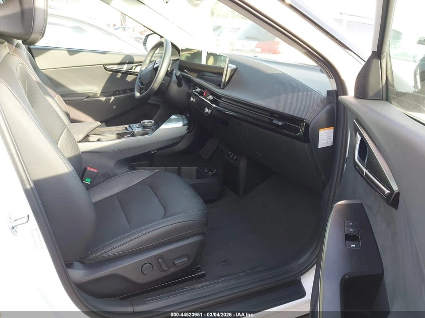 Kia EV6 Wind, снимка 5 - Автомобили и джипове - 55452614