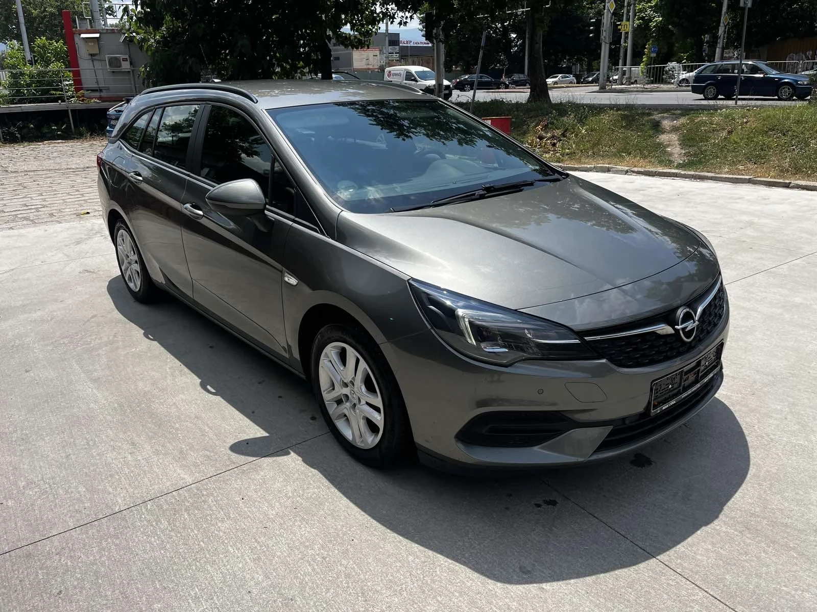 Opel Astra 1.5 CDTI Strart/Stop, снимка 8 - Автомобили и джипове - 55504362