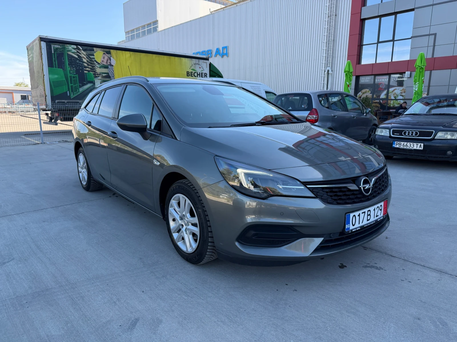 Opel Astra 1.5 CDTI Strart/Stop, снимка 3 - Автомобили и джипове - 56121883