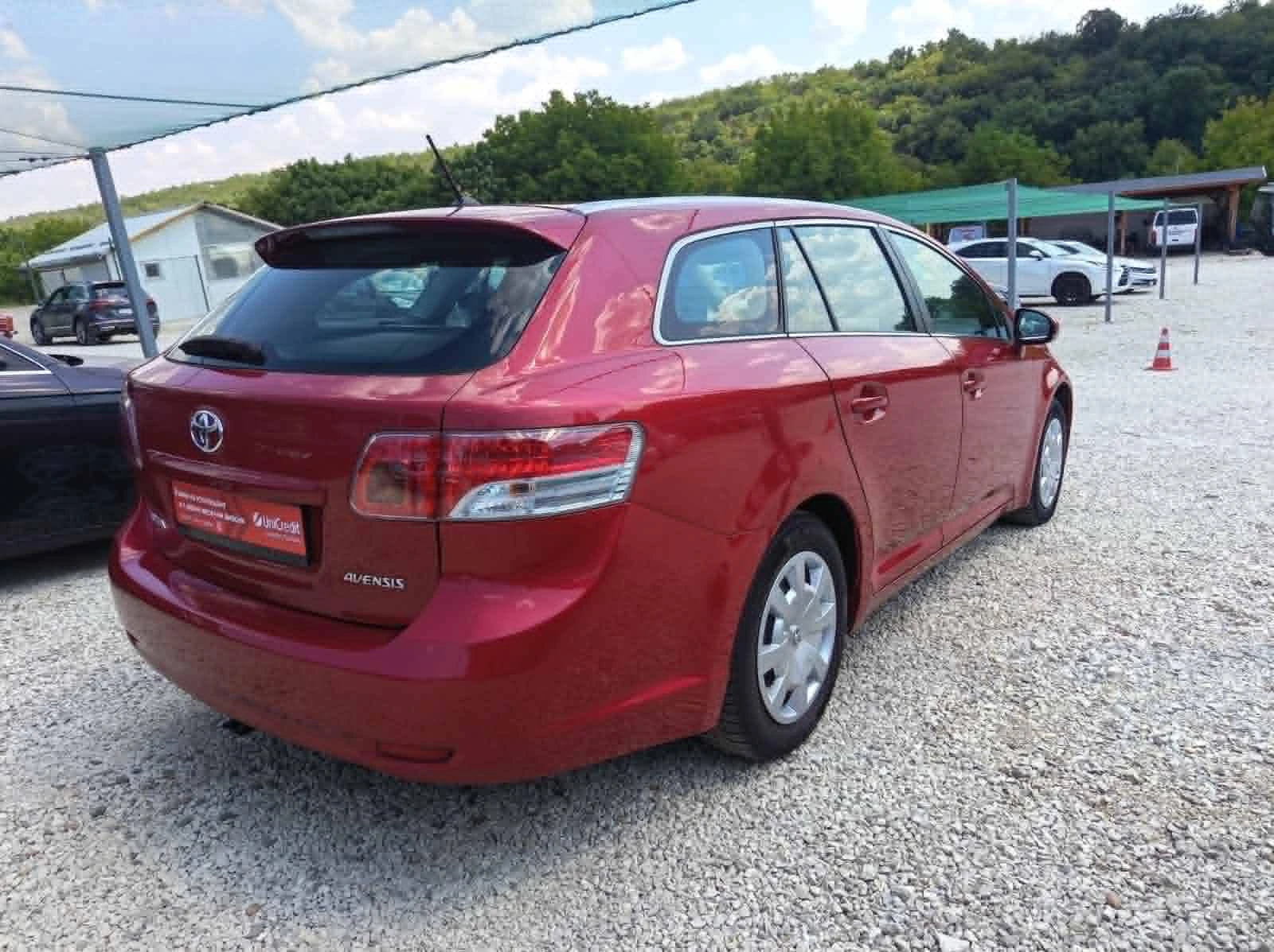 Toyota Avensis 1.8 16V 147 K.C SWISS, снимка 4 - Автомобили и джипове - 55609357