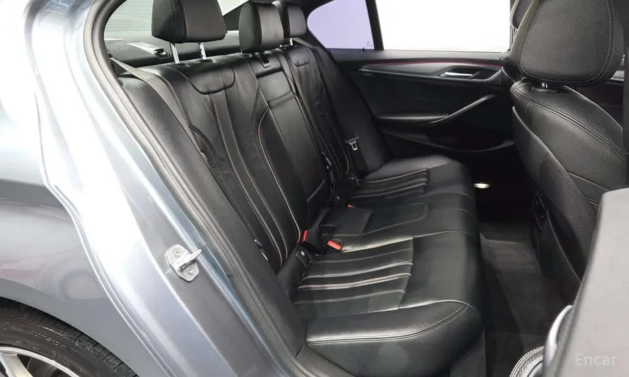 BMW 530 * 530i M Sport Package * ЦЕНА ДО БГ, снимка 14 - Автомобили и джипове - 55709410