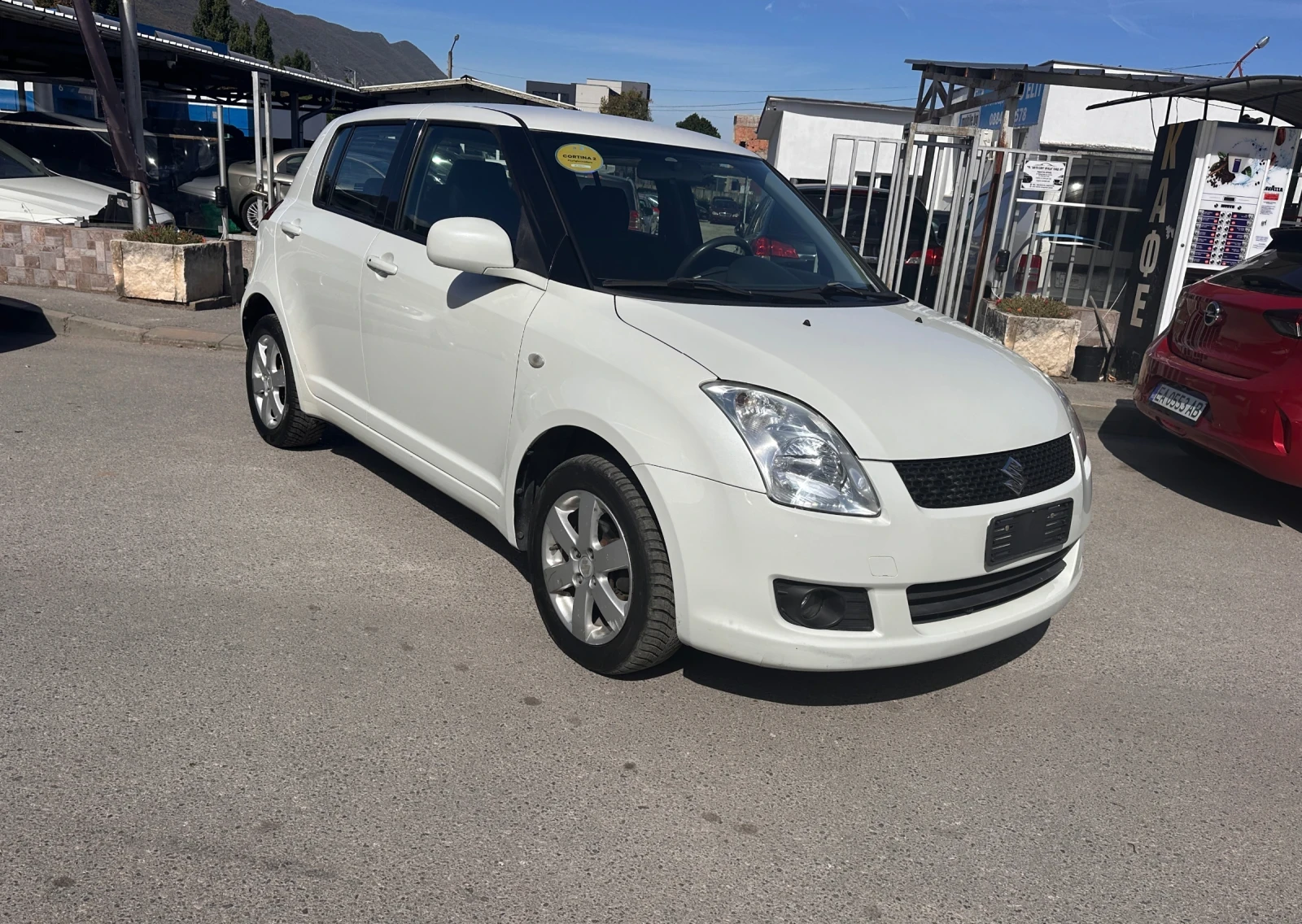 Suzuki Swift 4X4 - 1.3i - РЕАЛНИ КИЛОМЕТРИ - УНИКАТ, снимка 3 - Автомобили и джипове - 55949147