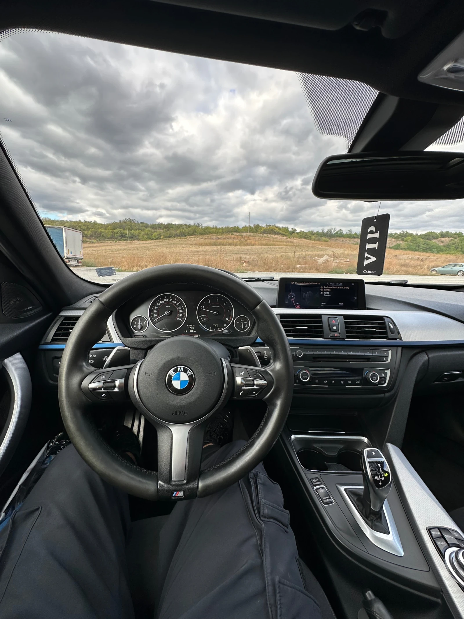 BMW 320, снимка 10 - Автомобили и джипове - 56247426