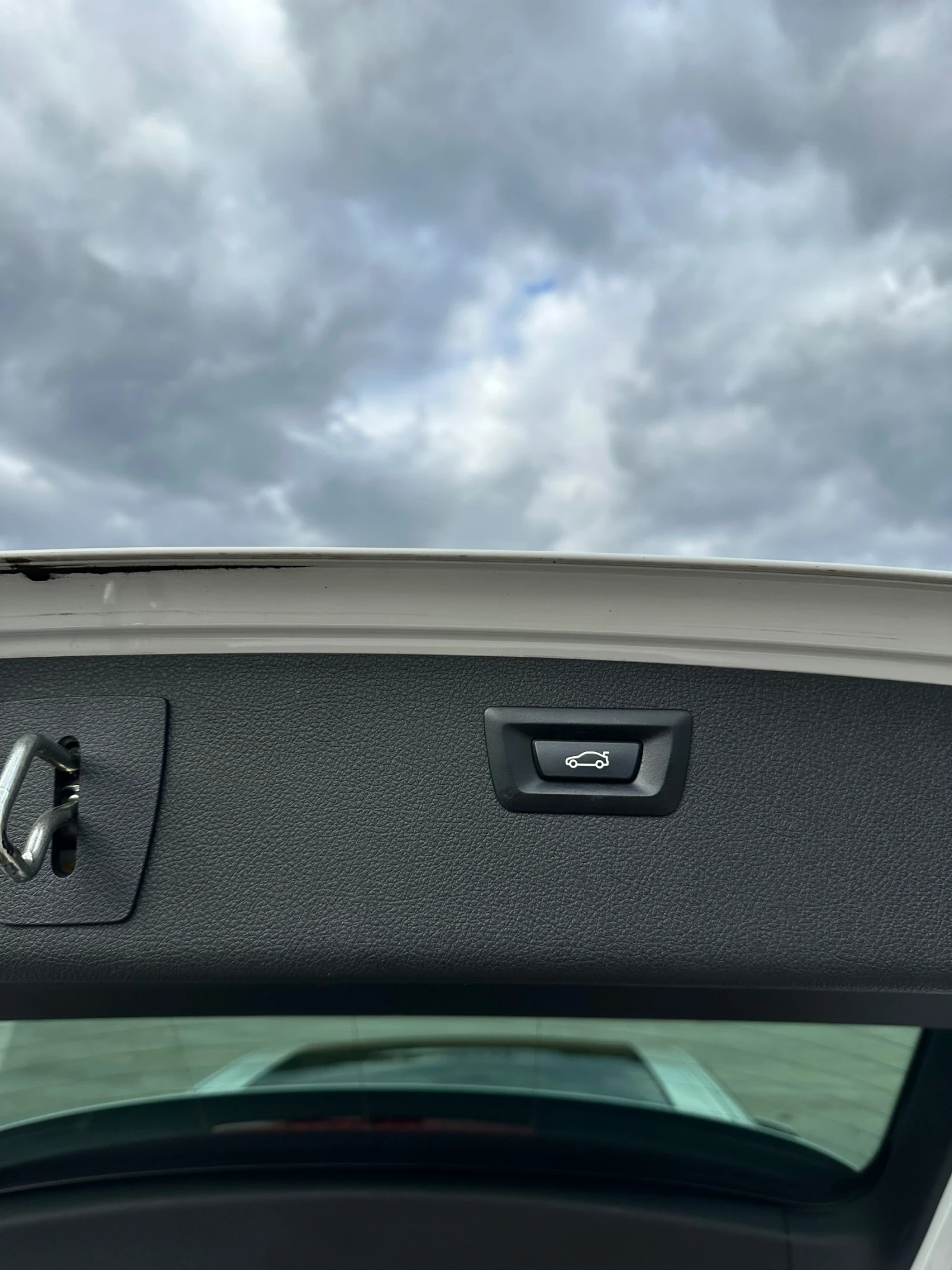 BMW 320, снимка 15 - Автомобили и джипове - 56247426