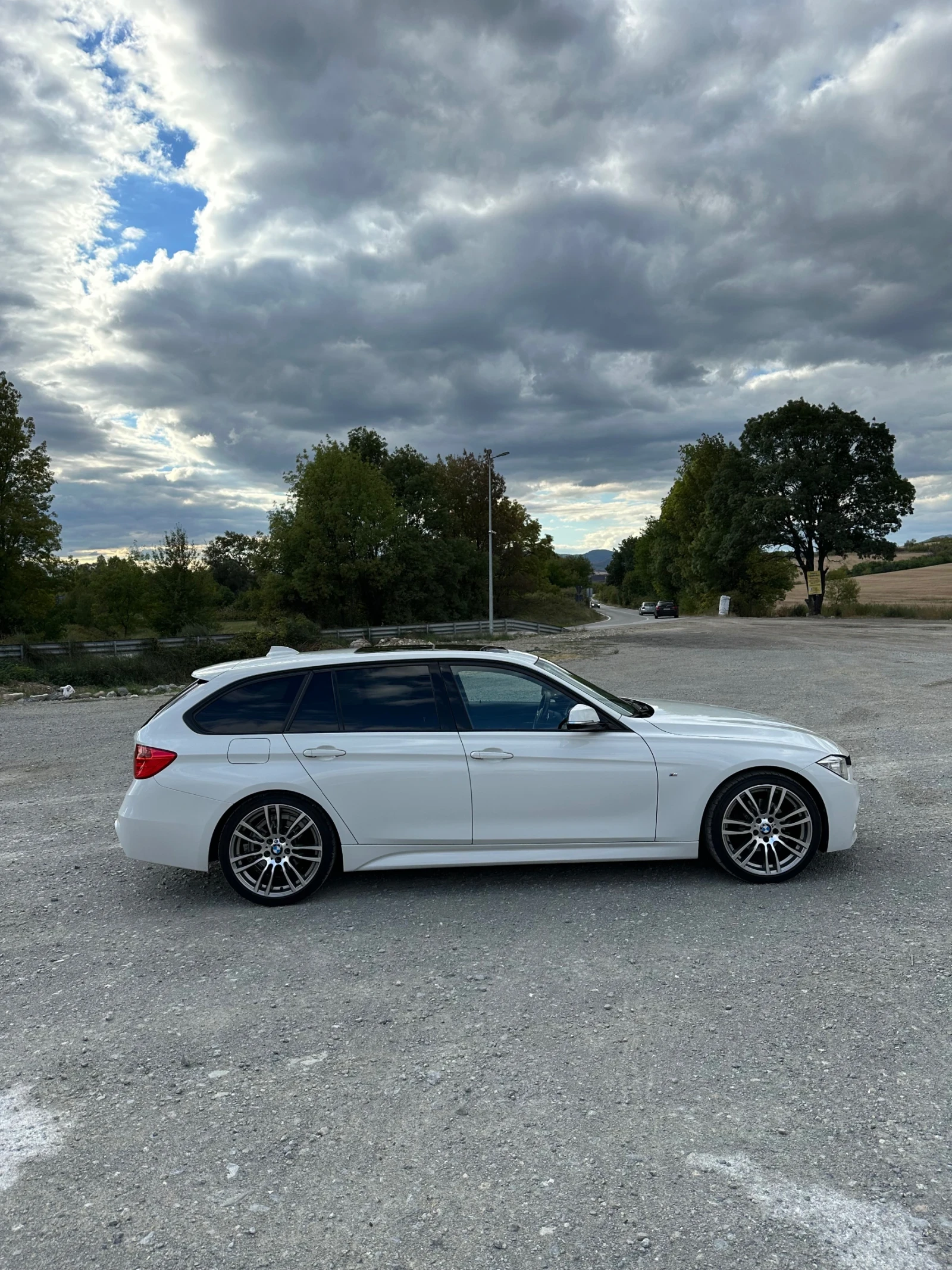 BMW 320, снимка 7 - Автомобили и джипове - 56247426