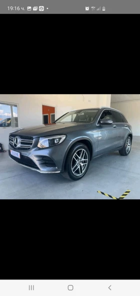  Mercedes-Benz GLC 25...