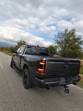 Dodge RAM 1500 RAM 1500 Sport 5.7 HEMI eTorque ГАЗ Crew Cab 6.4 B - 47000 € - 11775205 6