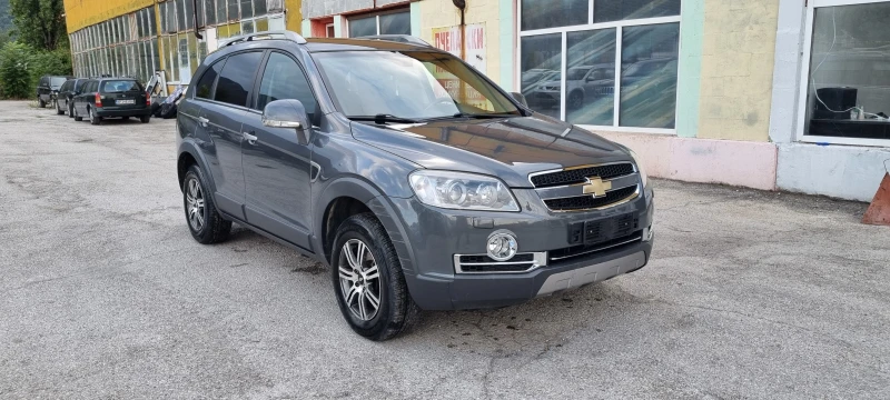 Chevrolet Captiva 2.0 TDI FULL 7 МЕСТА ITALY, снимка 3 - Автомобили и джипове - 47346496