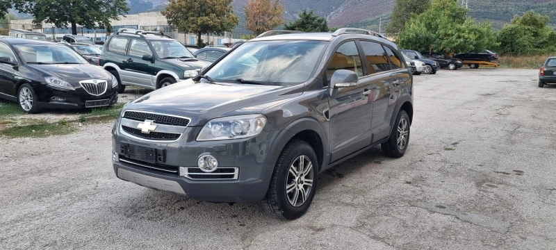 Chevrolet Captiva 2.0 TDI FULL 7 МЕСТА ITALY, снимка 1 - Автомобили и джипове - 47346496