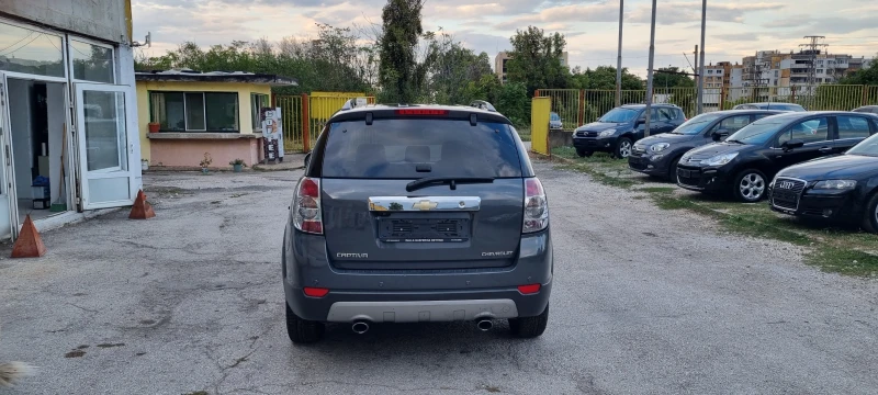 Chevrolet Captiva 2.0 TDI FULL 7 МЕСТА ITALY, снимка 6 - Автомобили и джипове - 47346496