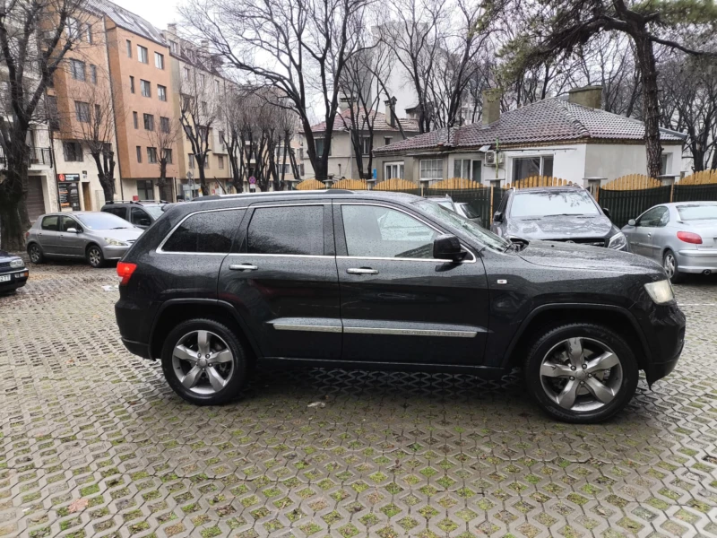 Jeep Grand cherokee 3.0 CRD Overland WK2, снимка 3 - Автомобили и джипове - 48449816