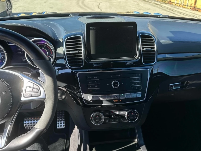 Mercedes-Benz GLS 63 AMG  * CARFAX * БЕЗ ПЪРВОНАЧАЛНА ВНОСКА, снимка 10 - Автомобили и джипове - 52901259