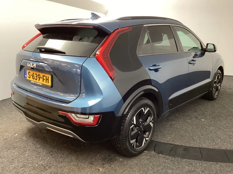 Kia Niro 65KWH ExecutiveLine/ Head up/ Обдухване /Подгрев/ , снимка 4 - Автомобили и джипове - 53482607