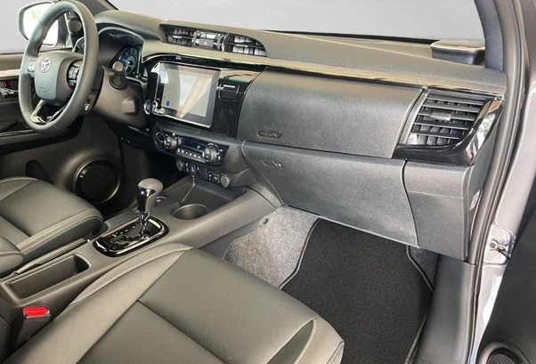 Toyota Hilux 4×4 Double Cab = Invincible = Гаранция - изображение 8