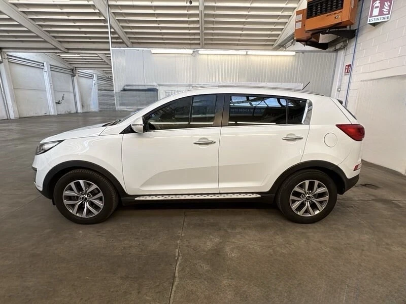 Kia Sportage 1.7CRDI Топ Състояние!!!, снимка 6 - Автомобили и джипове - 55064811