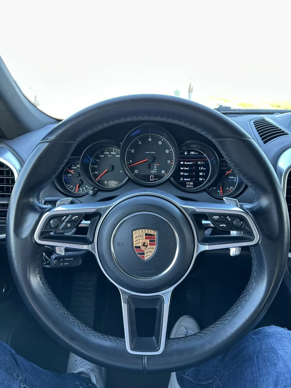 Porsche Cayenne  - изображение 6