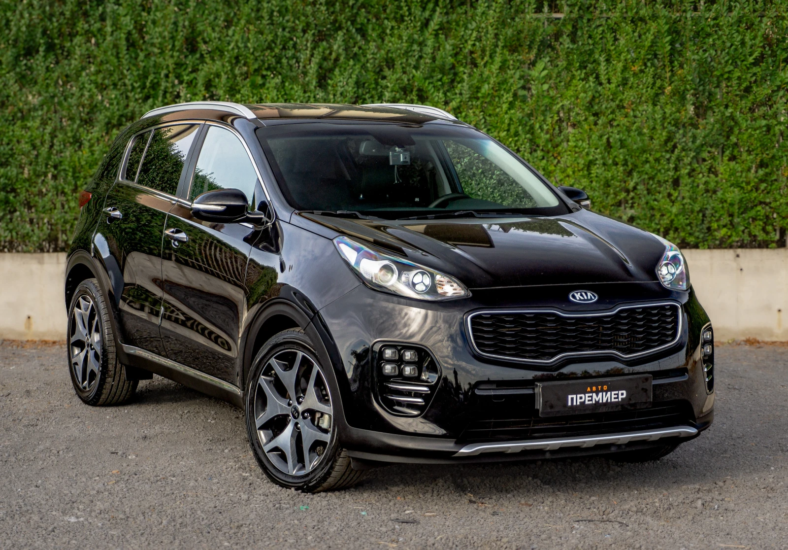 Kia Sportage 2.0 CRDI 6М ГАРАНЦИЯ ТОП СЪСТОЯНИЕ ! - изображение 3