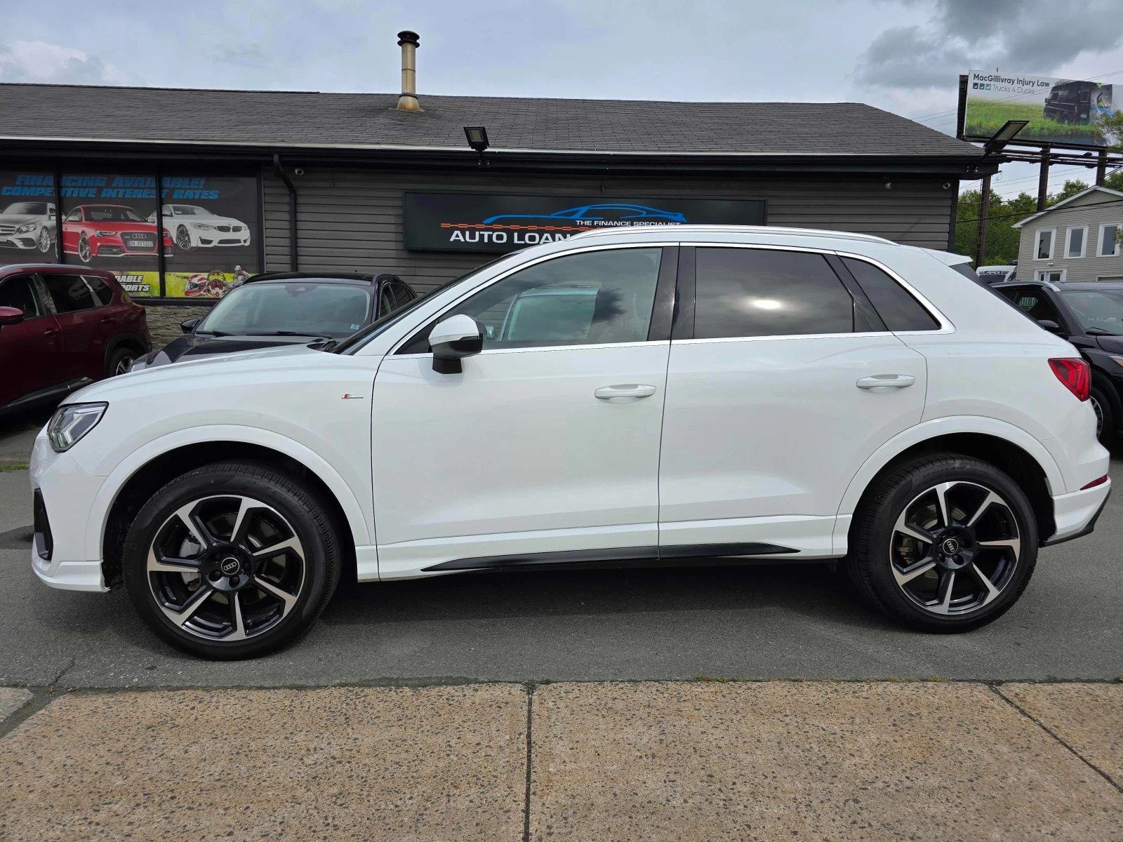 Audi Q3 CARFAX * * АВТО КРЕДИТ * *  - изображение 3