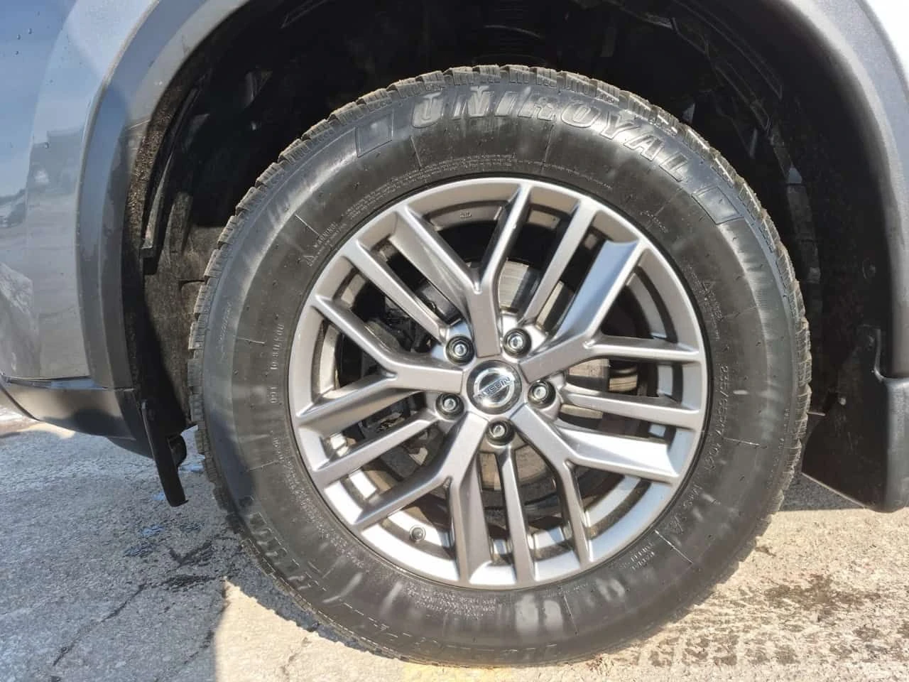 Nissan Rogue S /CARFAX /Подгрев/Навигация /Задна камера/2 ключ , снимка 17 - Автомобили и джипове - 53714459