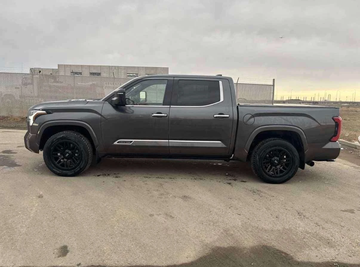 Toyota Tundra  Capstone Hybrid / ВСИЧКИ ЕКСТРИ ЗА МОДЕЛА , снимка 2 - Автомобили и джипове - 53740089