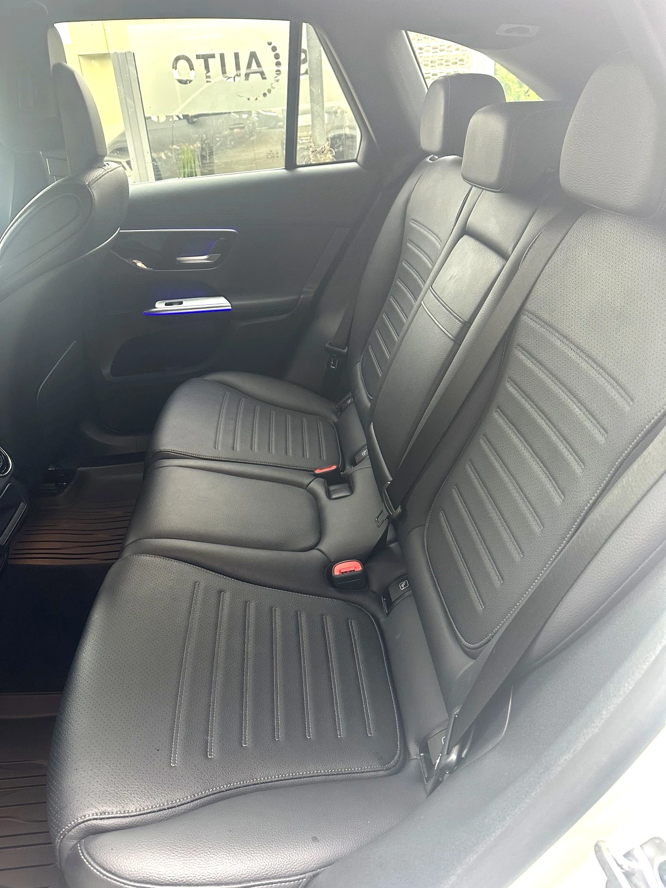 Mercedes-Benz GLC 220 4matic-AMG-Line, снимка 10 - Автомобили и джипове - 54219697