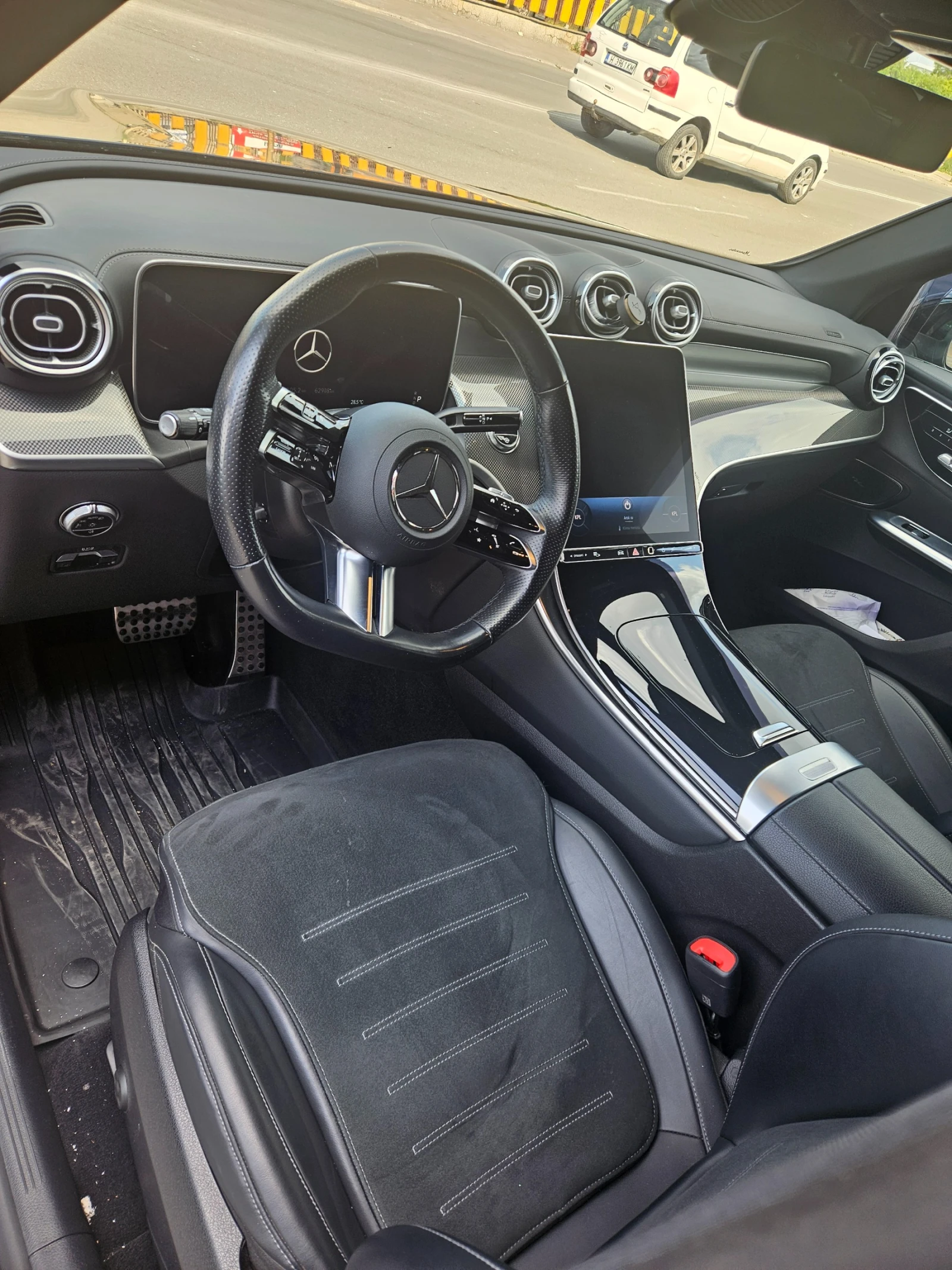 Mercedes-Benz GLC 200 4matic, снимка 13 - Автомобили и джипове - 54800795